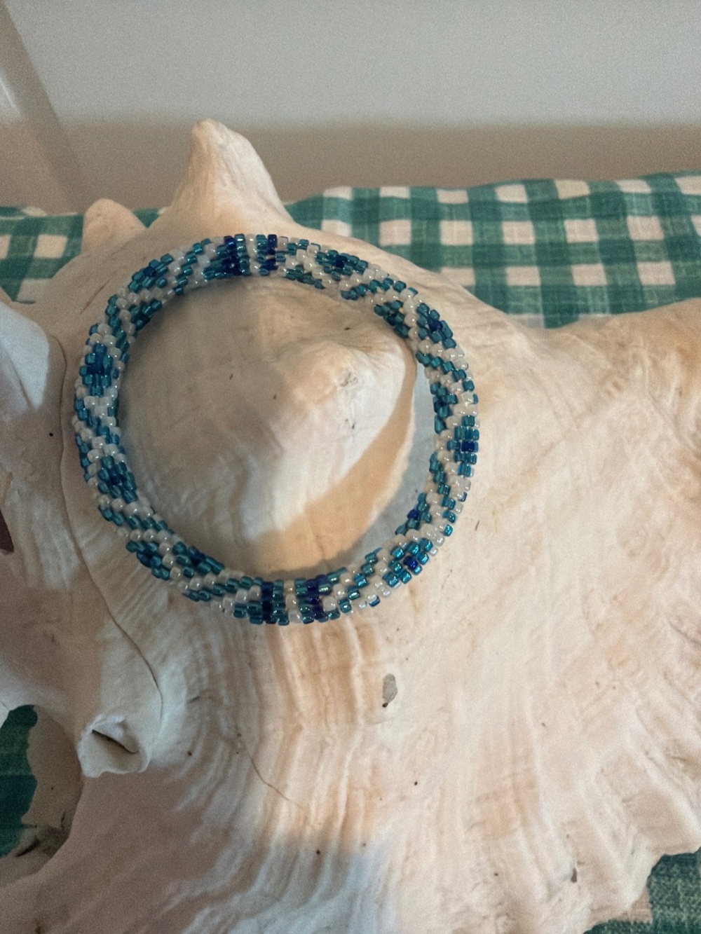 Nepal stretch bracelet NWOT